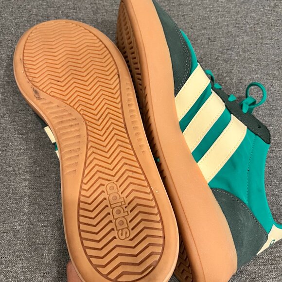 Men's Adidas Sneakers - Green & Cream Colorway - Size 12.5 - Picture 8 of 8